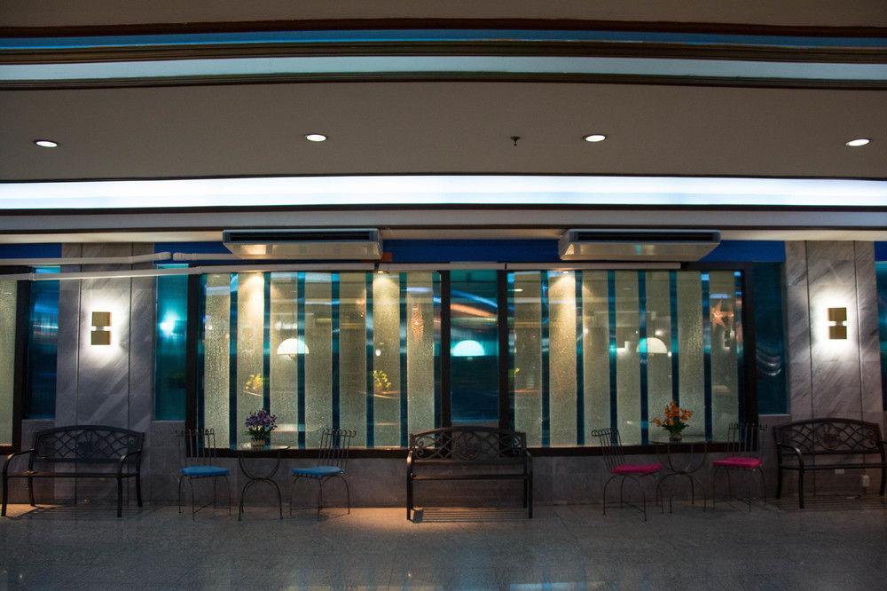 Maxx Hotel Bangkok Extérieur photo