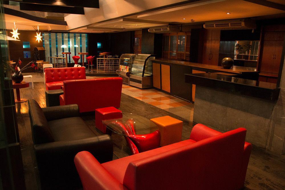 Maxx Hotel Bangkok Extérieur photo